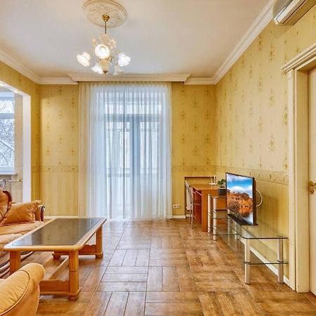 Apartment Near Bessarabsky Square Κίεβο Εξωτερικό φωτογραφία