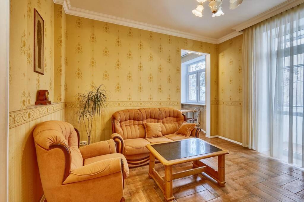 Apartment Near Bessarabsky Square Κίεβο Εξωτερικό φωτογραφία