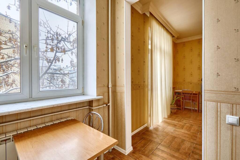 Apartment Near Bessarabsky Square Κίεβο Εξωτερικό φωτογραφία