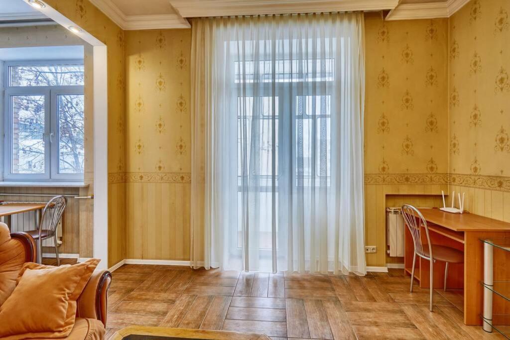 Apartment Near Bessarabsky Square Κίεβο Εξωτερικό φωτογραφία